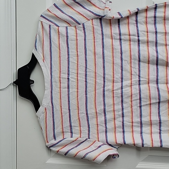 Time And Tru V Neck Shirt - Picture 8 of 10